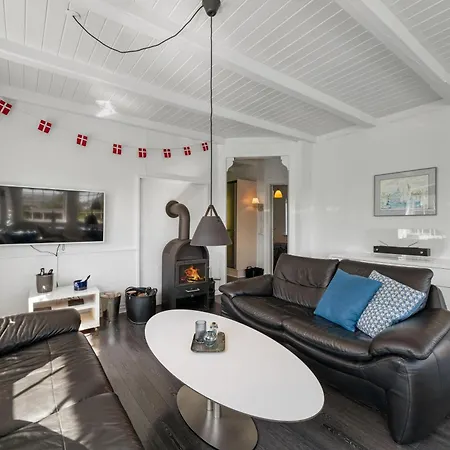 Charming Modernized In The Heart Of Sondervig Ringkøbing