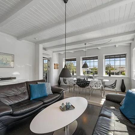 Charming Modernized In The Heart Of Sondervig *